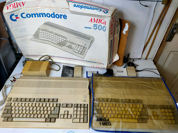 Pair of Commodore Amiga A500 Consoles with various accessories - Repair