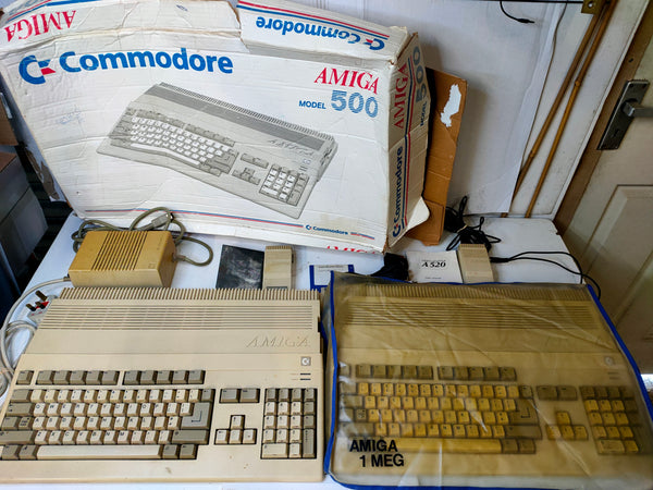 Pair of Commodore Amiga A500 Consoles with various accessories - Repair