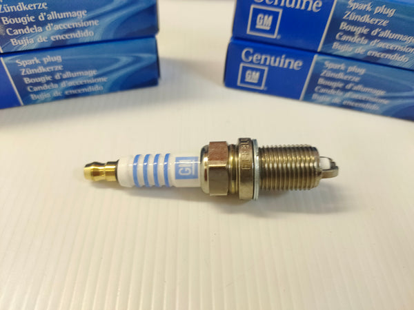 Genuine GM Vauxhall Spark Plugs 9195109 (Pack 4)